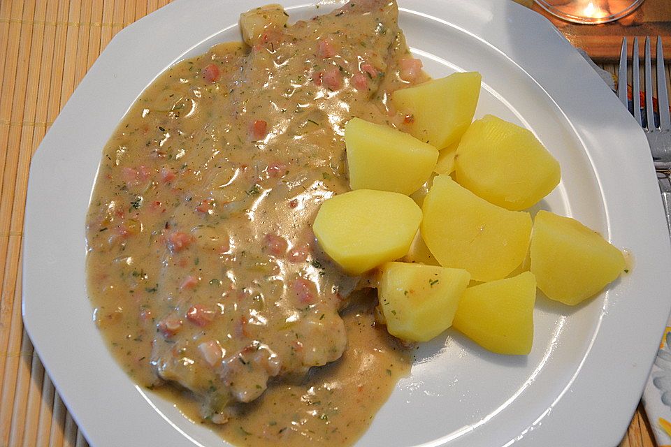 Kalbssteaks in würziger Senfsauce