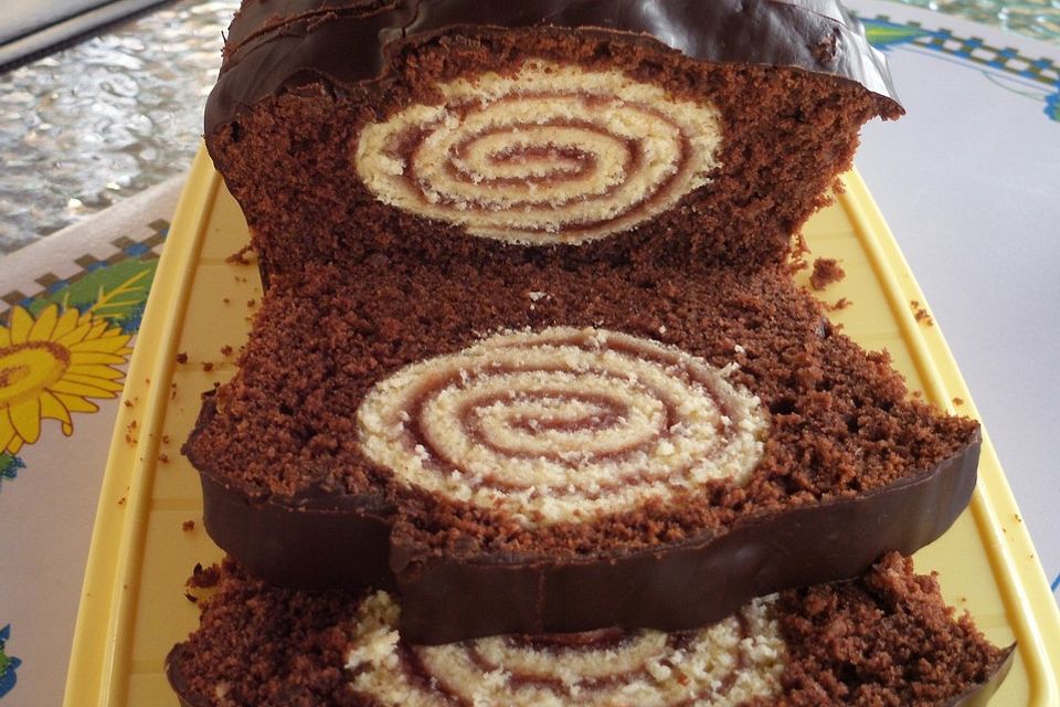 Rouladen - Schoko - Nusskuchen