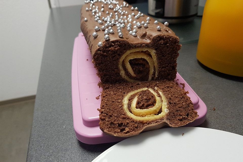 Rouladen - Schoko - Nusskuchen