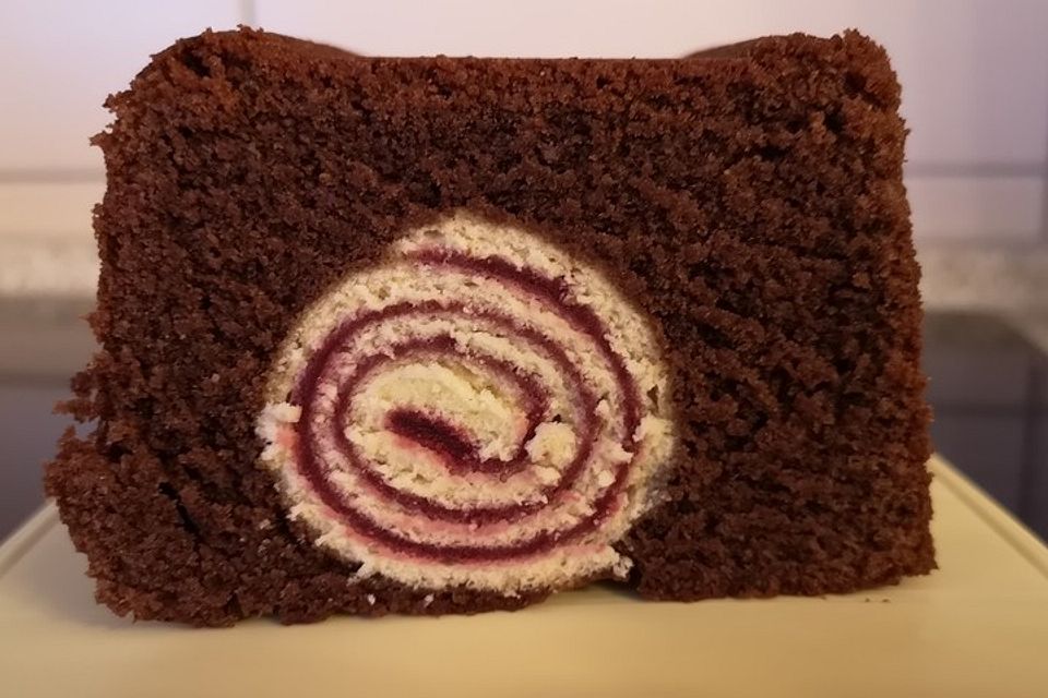 Rouladen - Schoko - Nusskuchen