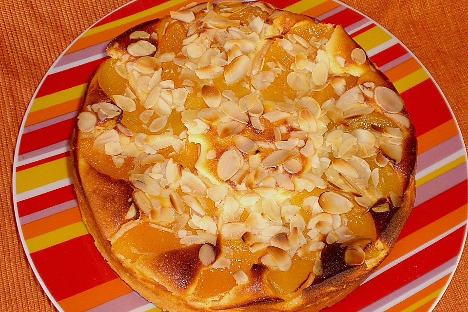 Käsekuchen mit Aprikosen