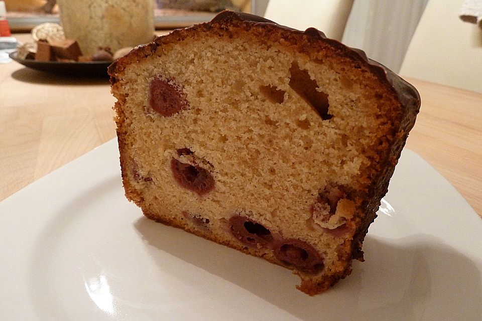 Kirsch - Marzipan - Kuchen