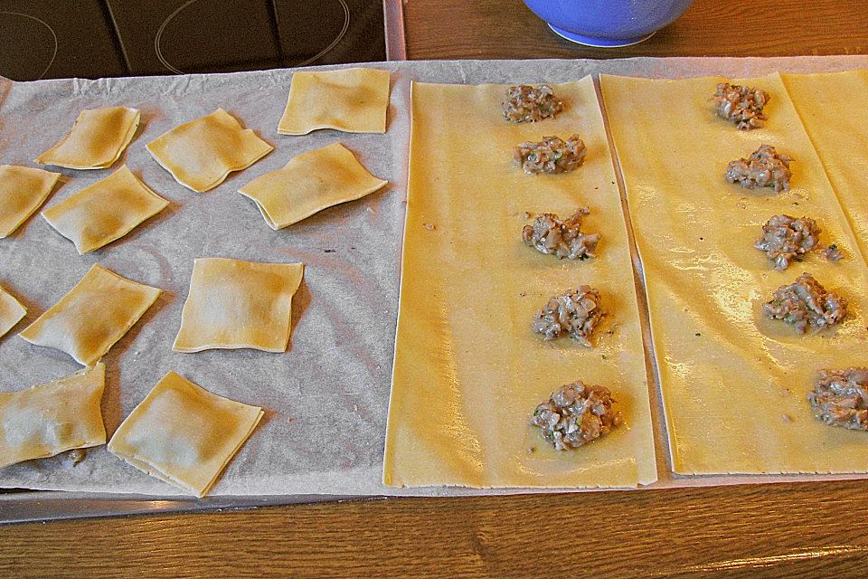 Ravioli mit Pilzfüllung