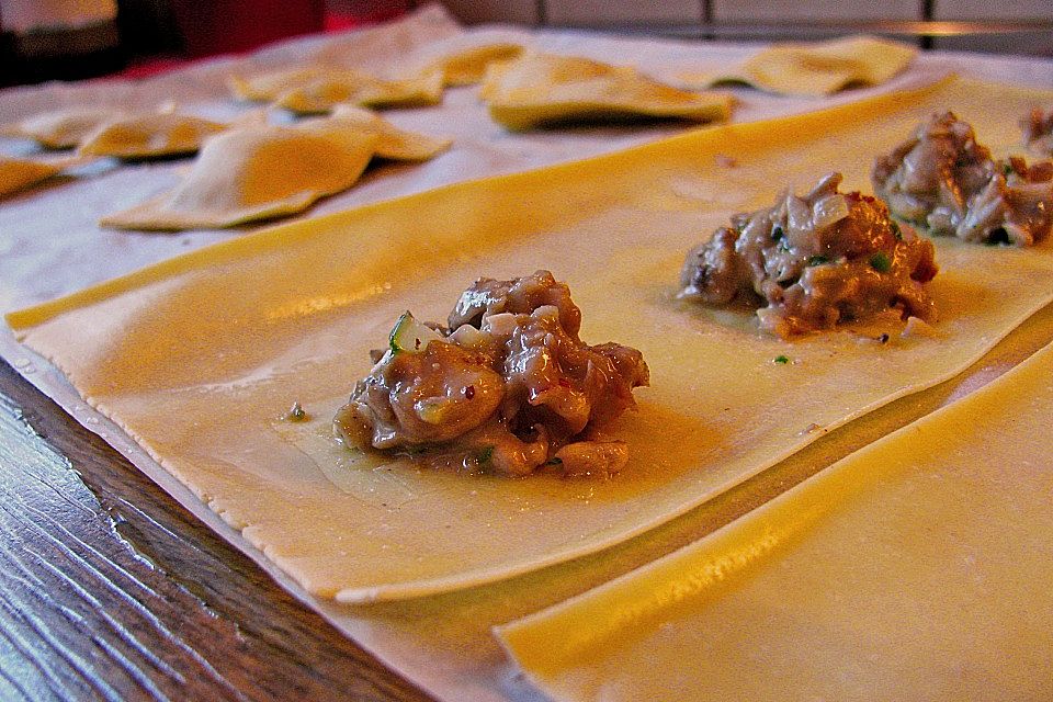 Ravioli mit Pilzfüllung