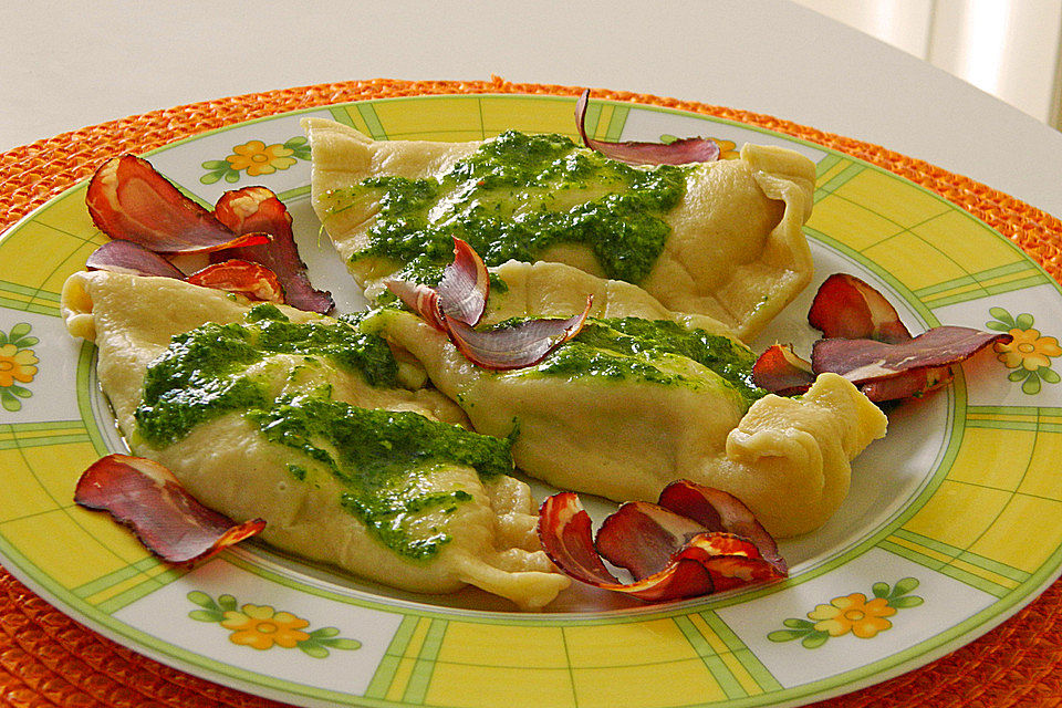 Ravioli mit Pilzfüllung