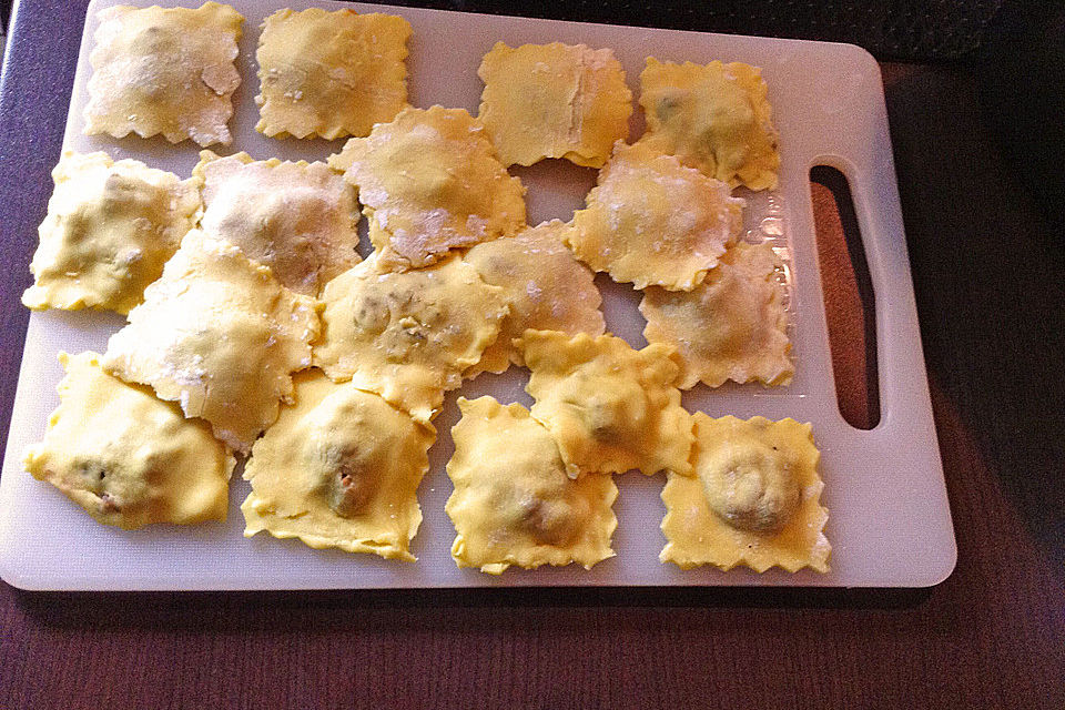 Ravioli mit Pilzfüllung