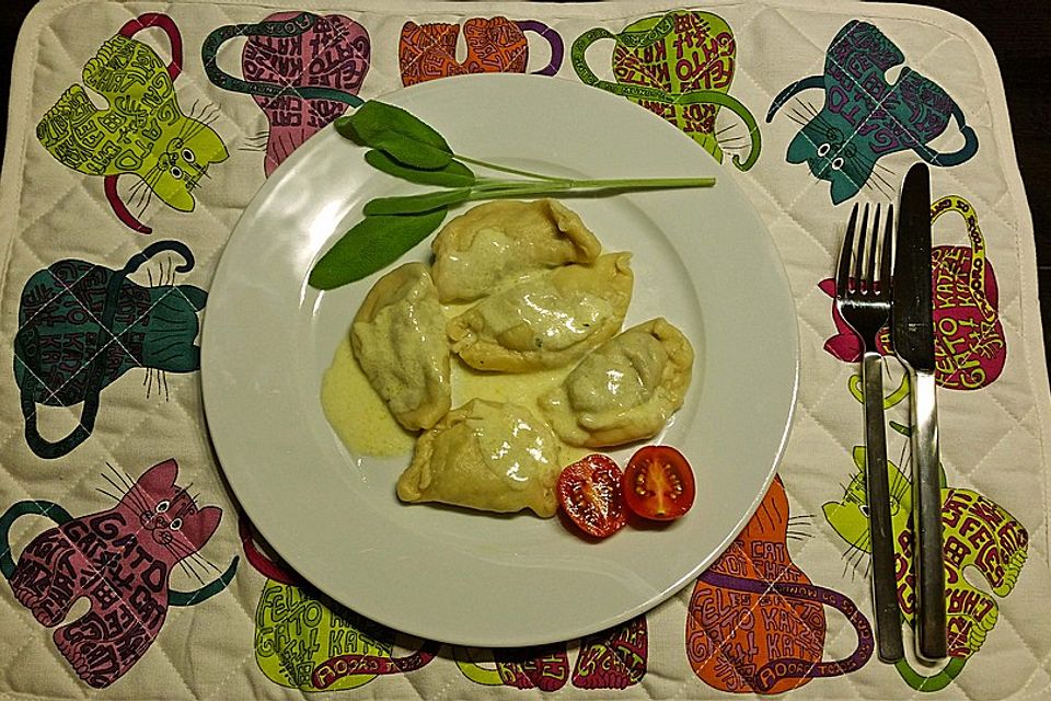 Ravioli mit Pilzfüllung