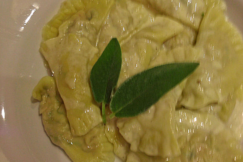 Ravioli mit Pilzfüllung