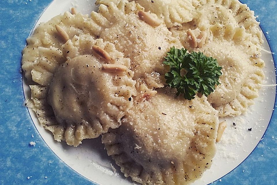 Ravioli mit Pilzfüllung