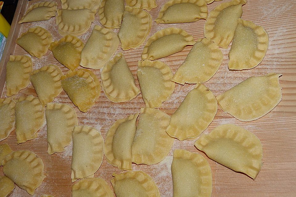 Ravioli mit Pilzfüllung