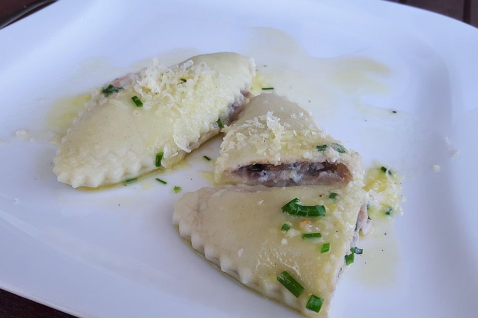 Ravioli mit Pilzfüllung