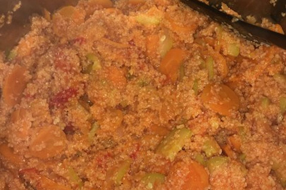 Gemüse mit Couscous II