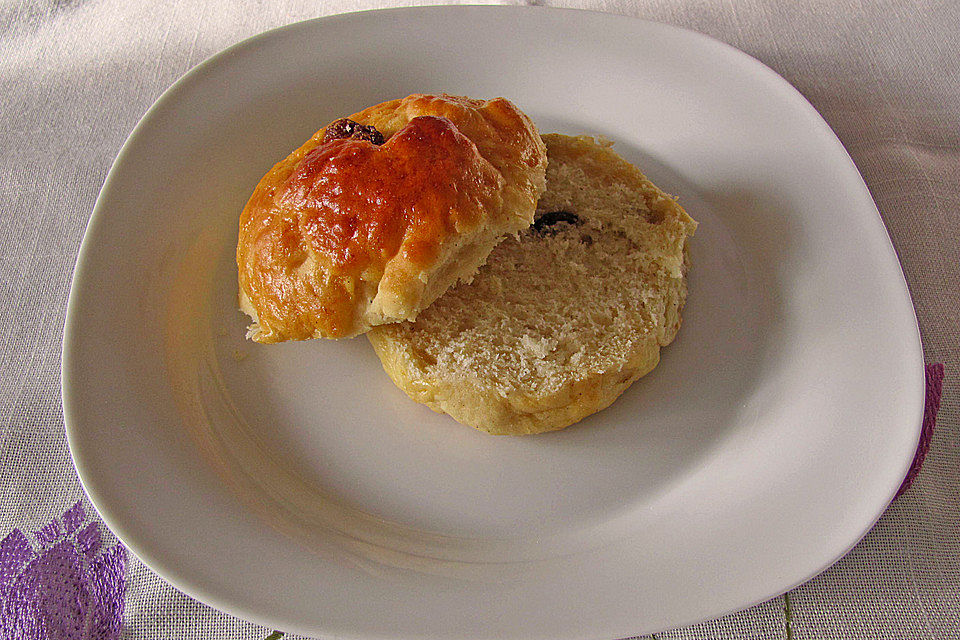 Rosinenbrötchen