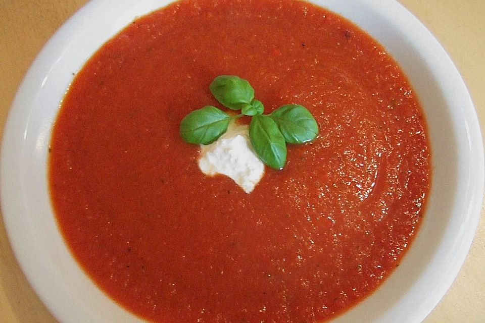 Paprika-Chili-Suppe