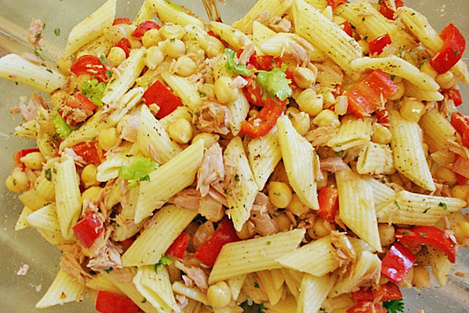 Fusilli - Salat mit Kichererbsen