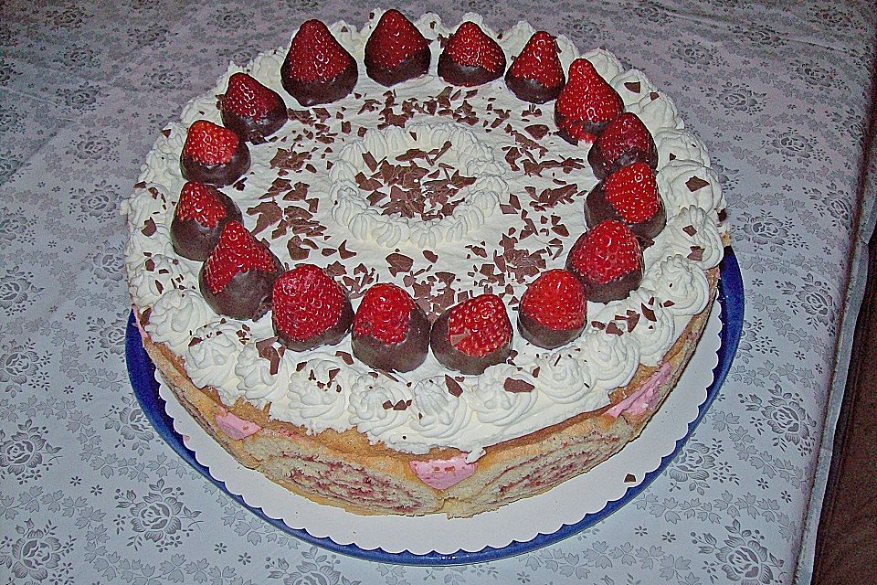 Erdbeer - Schmand - Torte