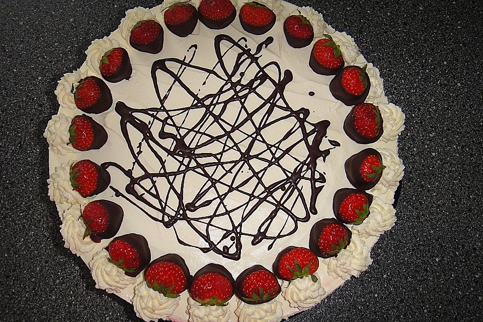 Erdbeer - Schmand - Torte