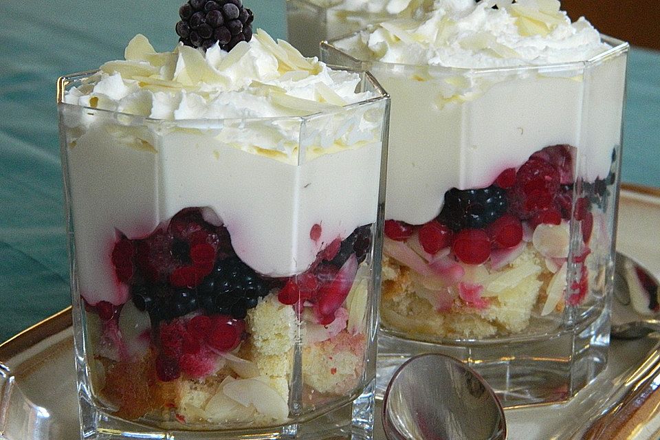 Beeren - Trifle