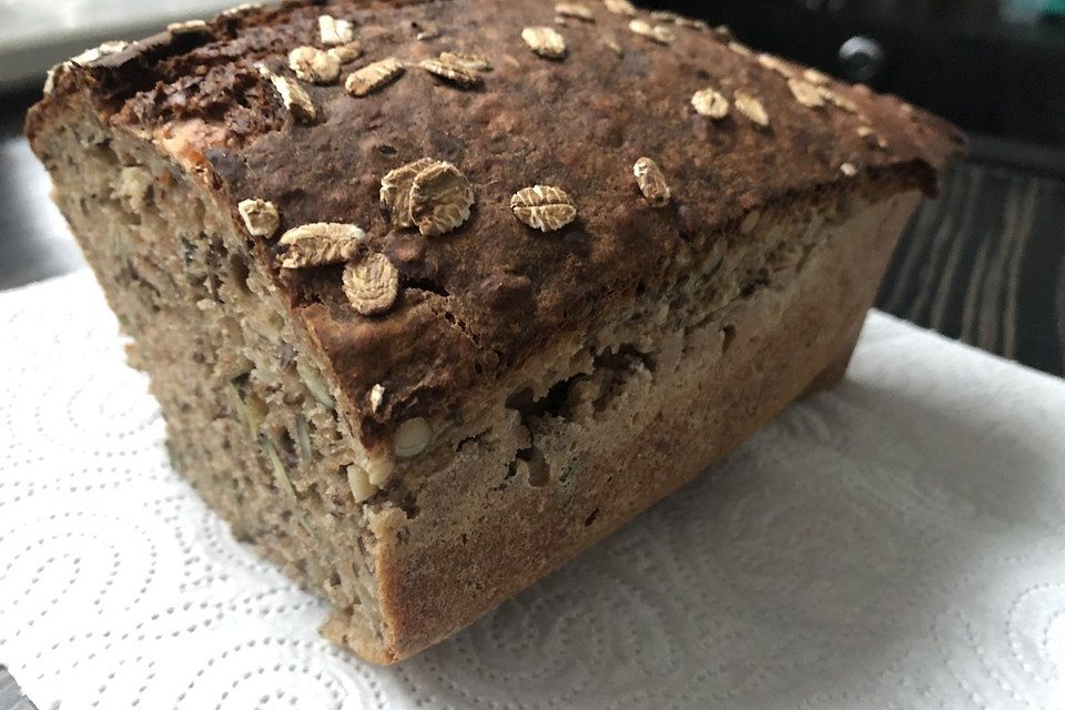 Dinkelbrot mit Buchweizen