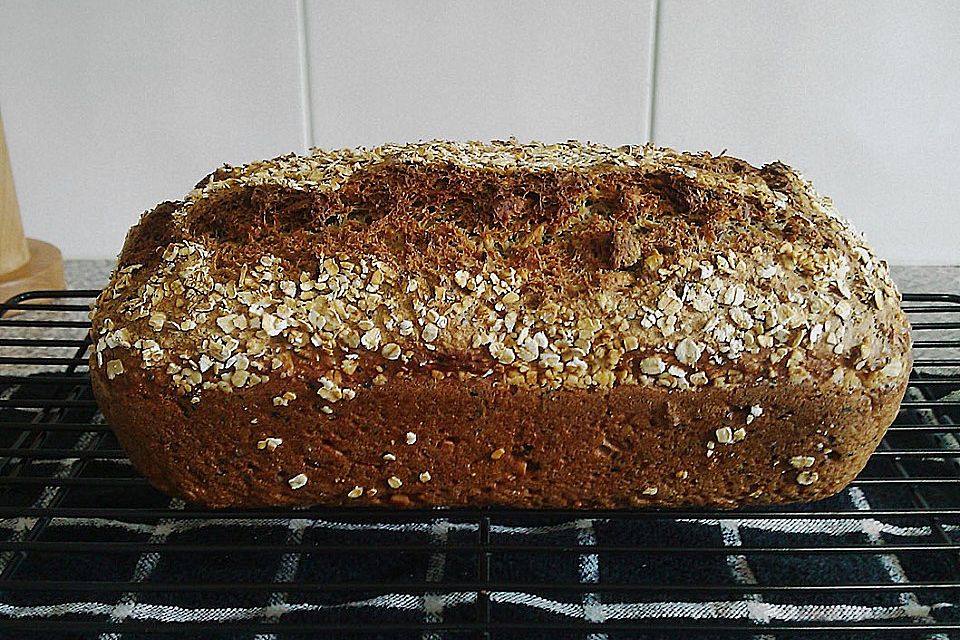 Dinkelbrot mit Buchweizen