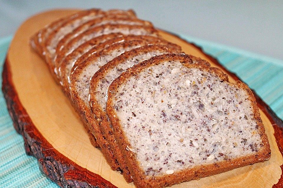 Dinkelbrot mit Buchweizen