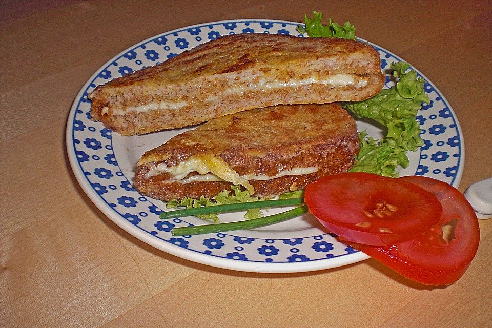 Gebackene Käsesandwiches