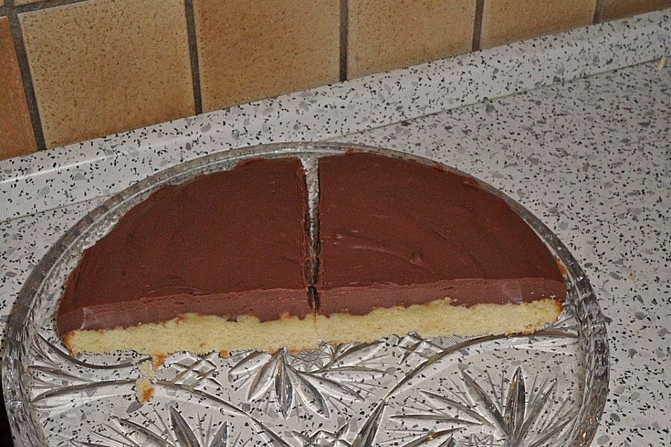 Nougatkuchen