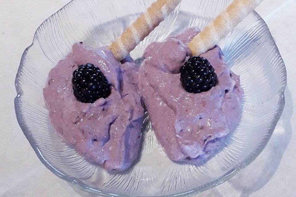 Brombeer - Mousse