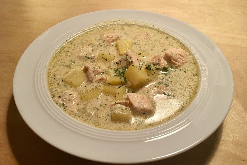 Finnische Lachssuppe