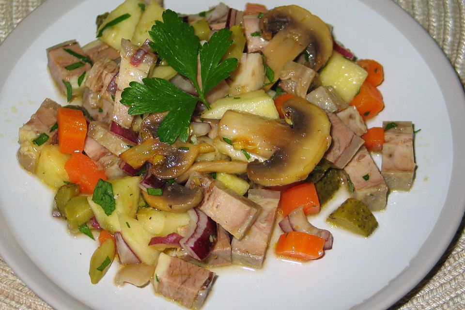 Pikanter Rindfleischsalat