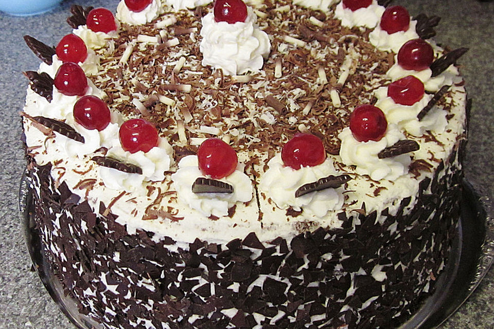 Schwarzwälder - Kirsch - Torte