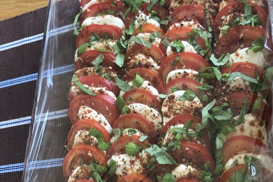 Mozzarella mit Tomaten