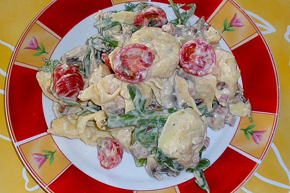 Tortellini - Salat