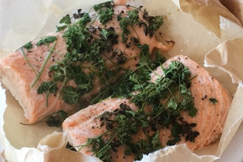 Lachs in Papier