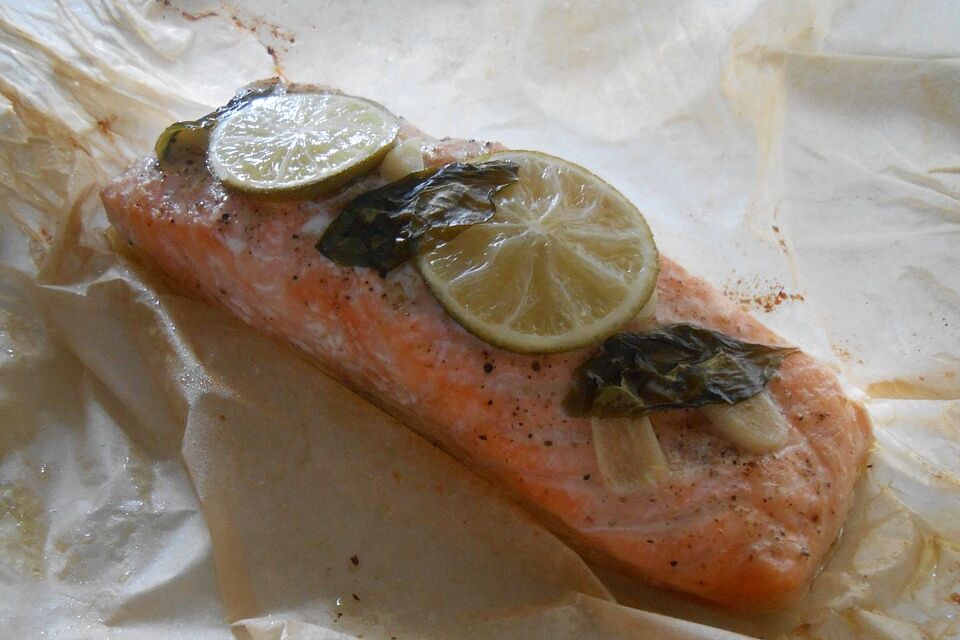 Lachs in Papier