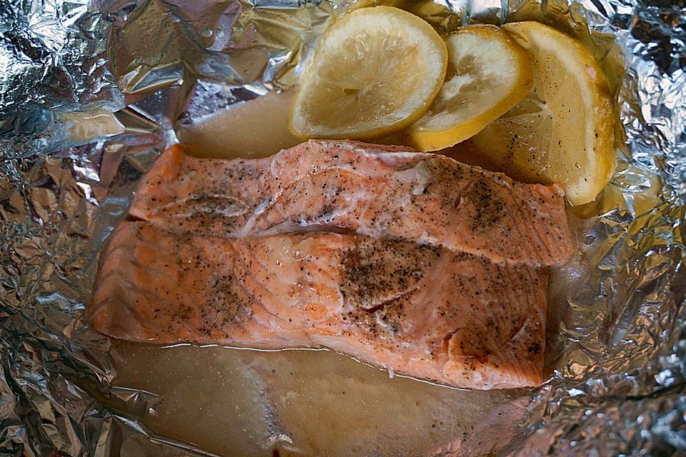 Lachs in Papier