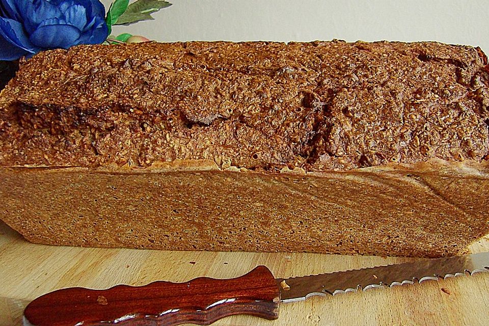 Vollkornbrot mit Sauerteig