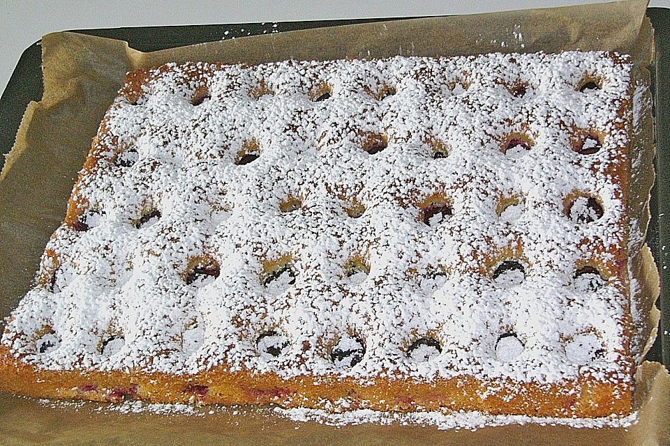 Obst-Blechkuchen