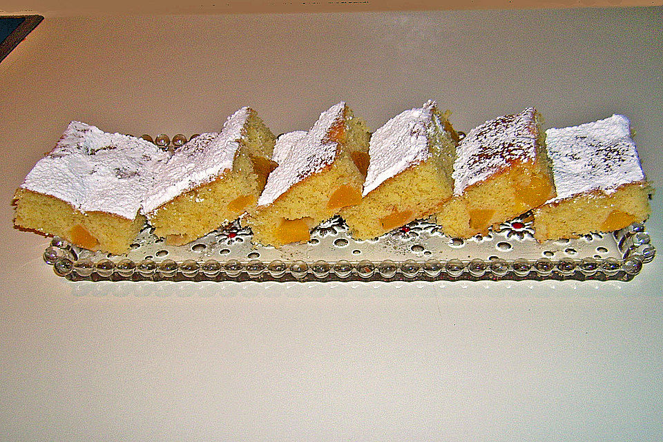 Obst-Blechkuchen