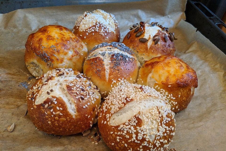 Laugenbrötchen