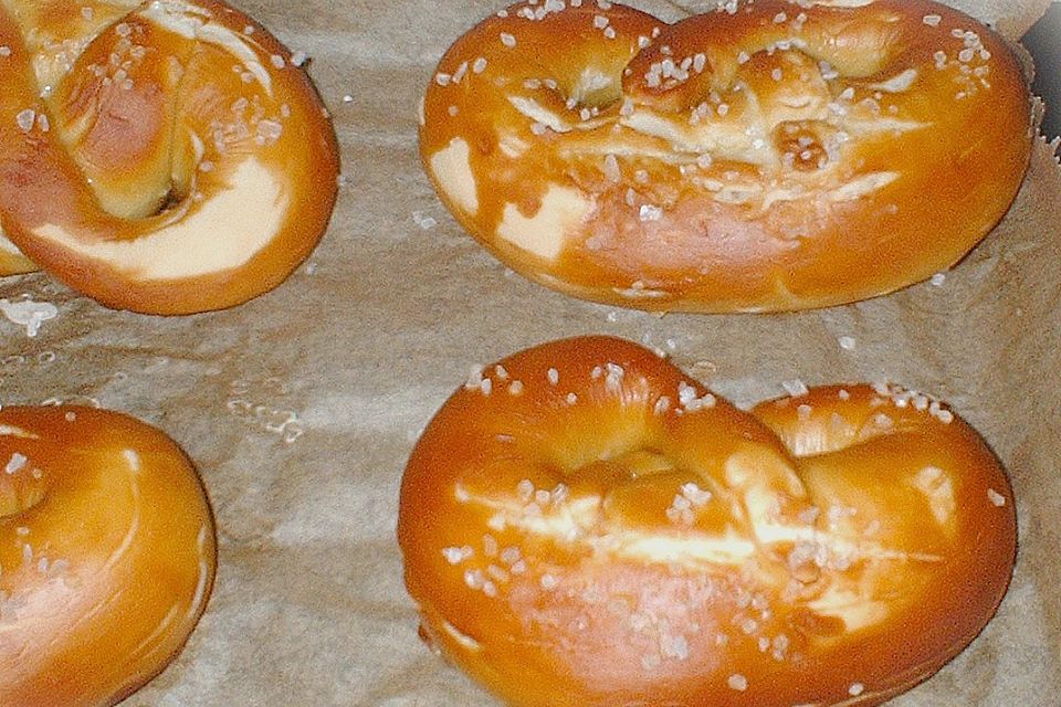 Laugenbrötchen