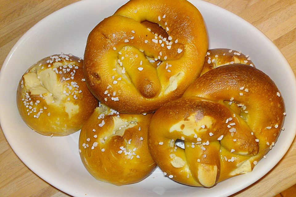 Laugenbrötchen