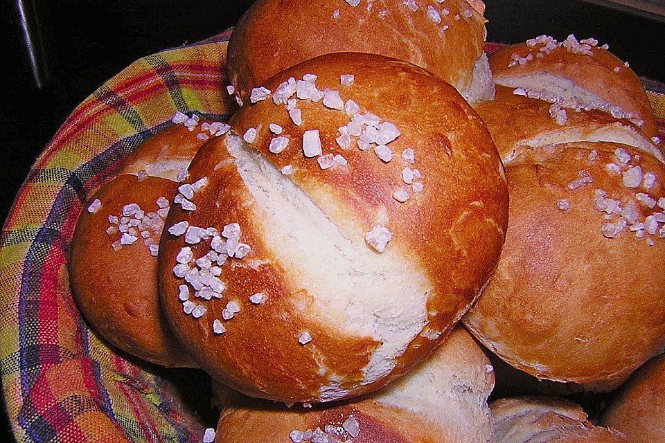 Laugenbrötchen