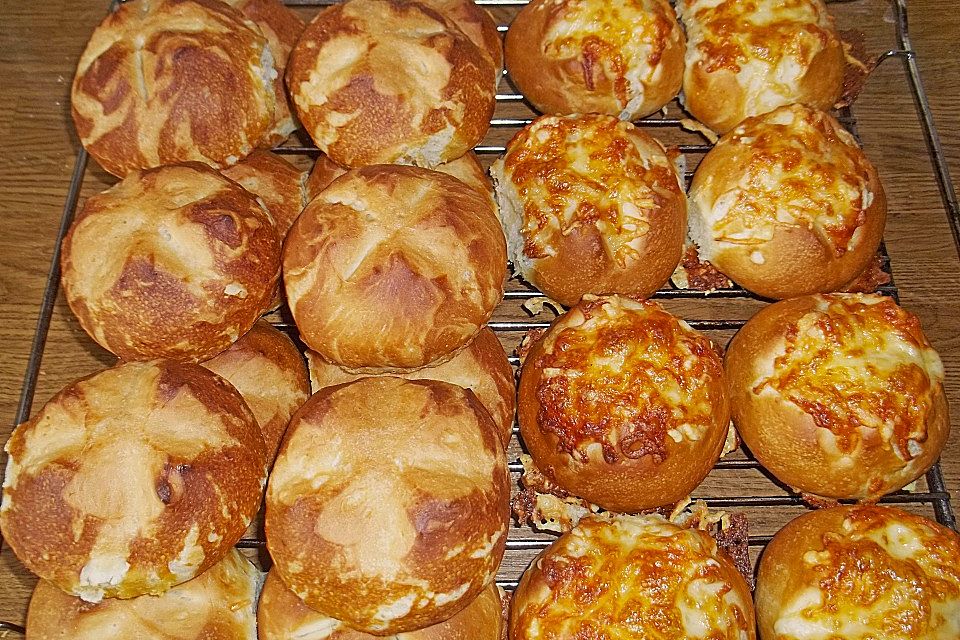 Laugenbrötchen