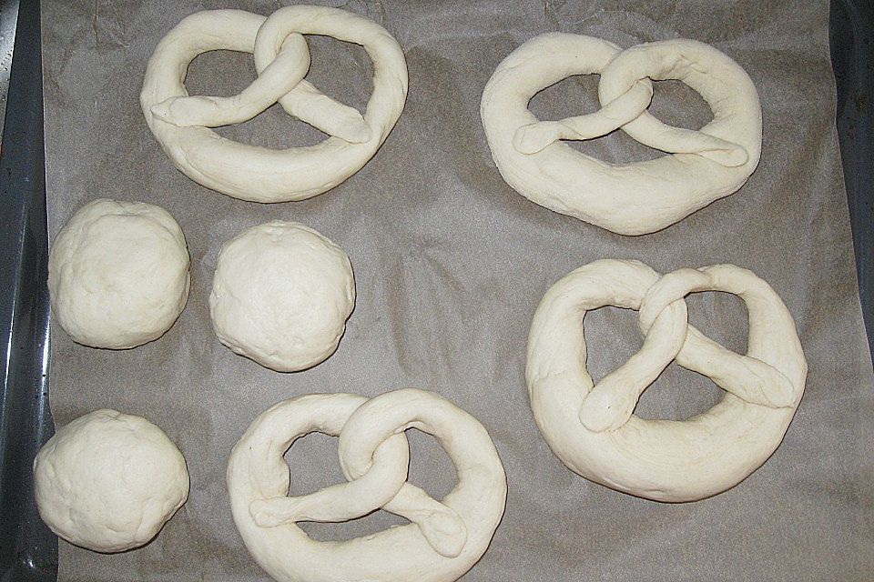 Laugenbrötchen