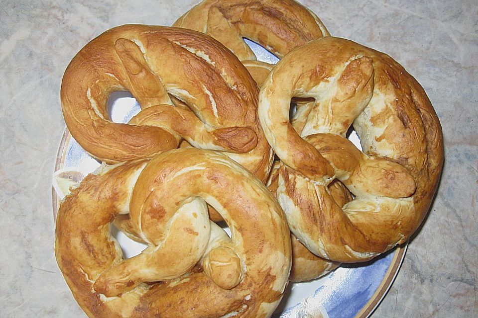 Laugenbrötchen