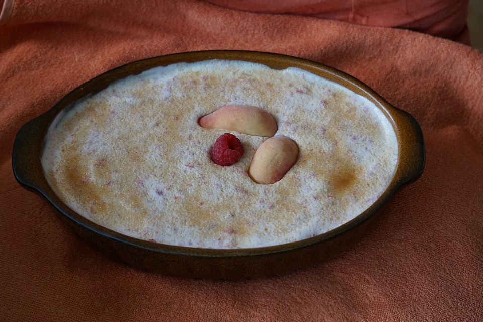 Himbeer-Pfirsich-Dessert