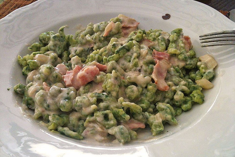 Spinatspätzle mit Gorgonzolarahmsoße