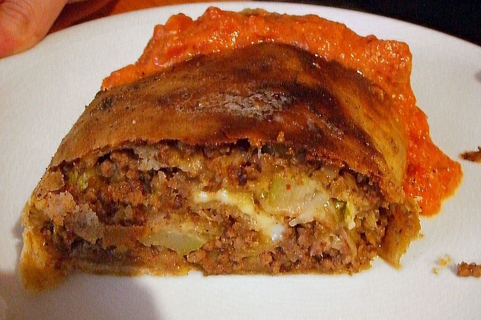 Zucchini - Strudel mit Hackfleisch