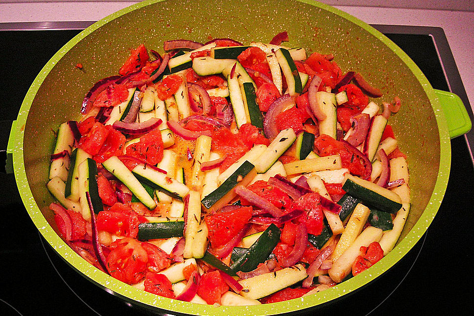 Zucchini - Tomaten - Gemüse